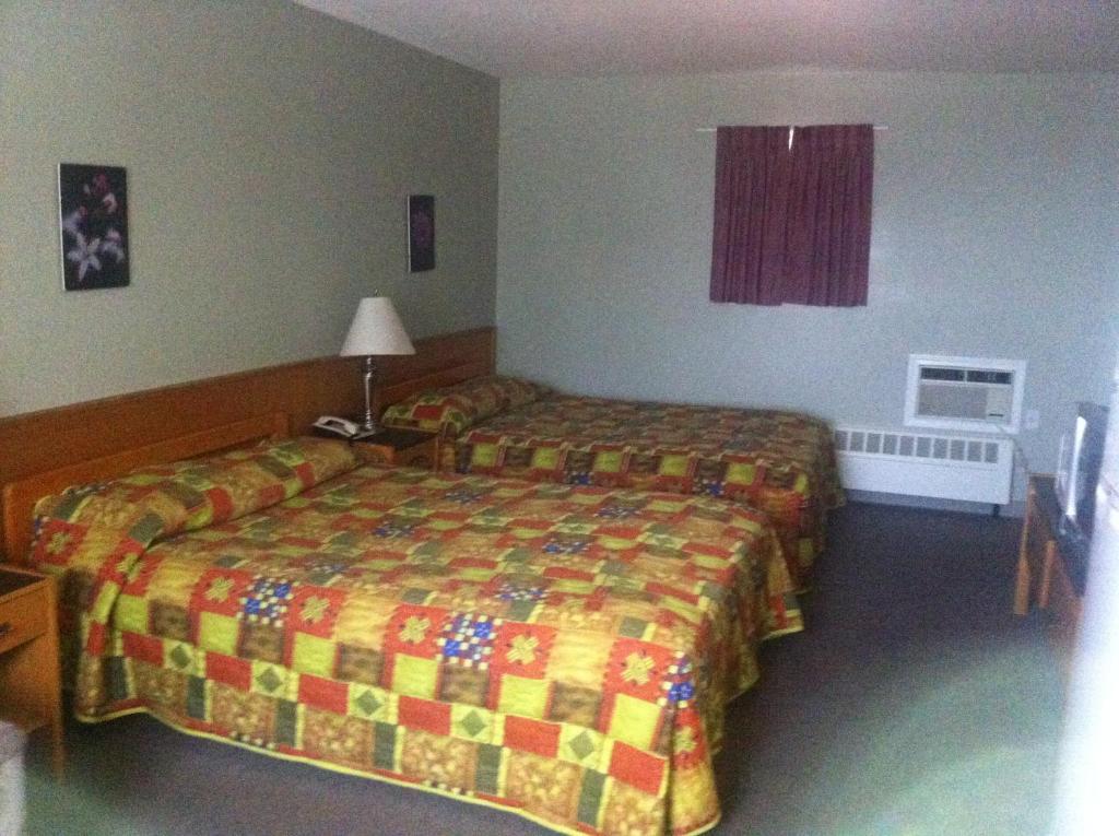 Raccoon Lodge Motel Sylvan Lake Chambre photo