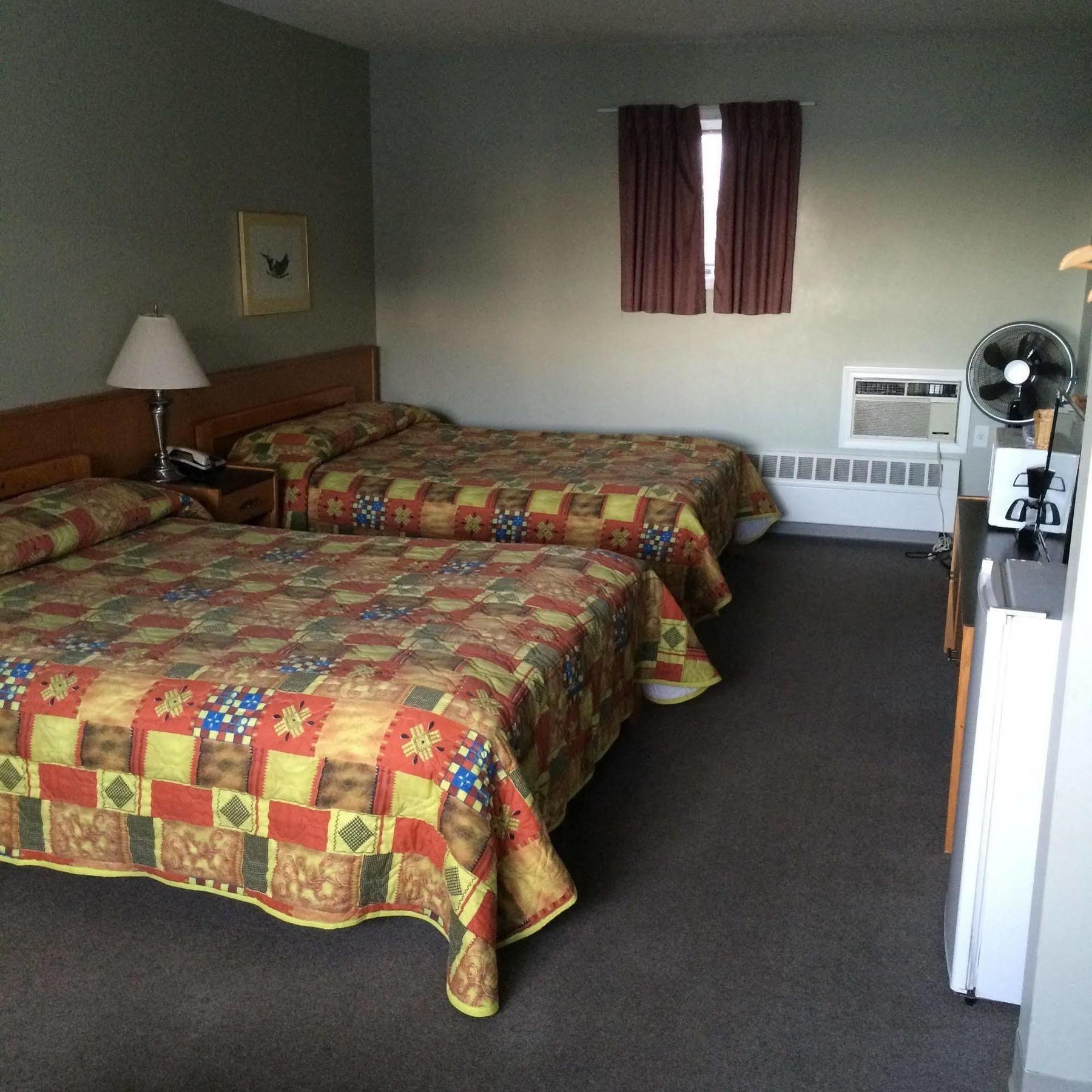 Raccoon Lodge Motel Sylvan Lake Extérieur photo