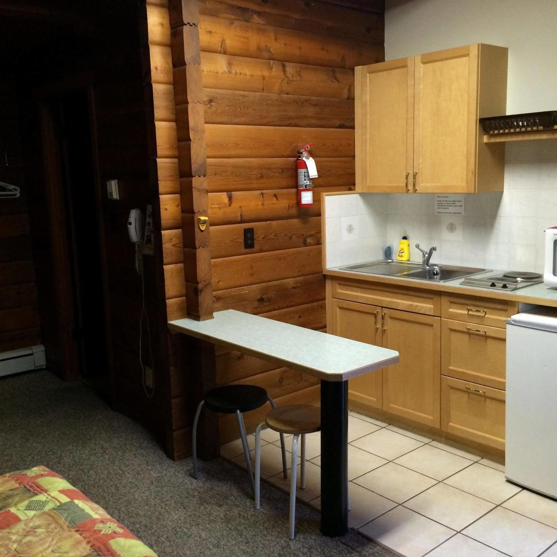Raccoon Lodge Motel Sylvan Lake Extérieur photo